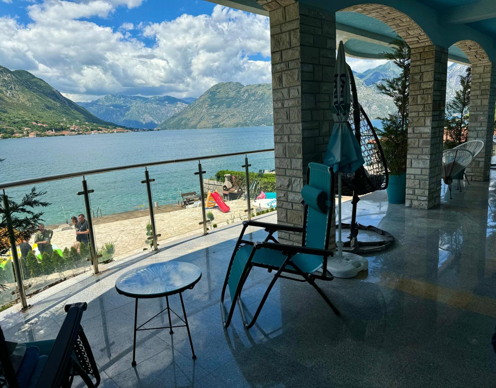 Aparthotel Maxim Kotor Exterior foto